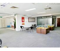 北京城建大厦写字楼中等装修185㎡